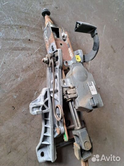 Колонка рулевая на Volvo S40