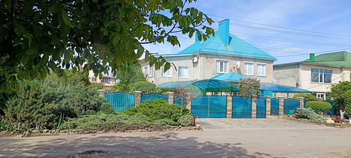 Дом 256 м² на участке 13 сот.