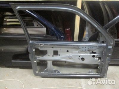 Дверь передняя левая Volkswagen Golf 3 1991-1997