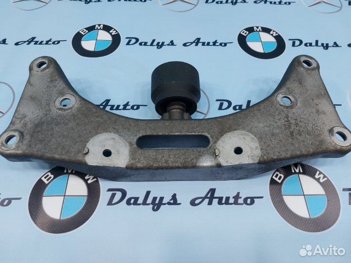 Опорная балка коробки передач Bmw 735I E38 LCI