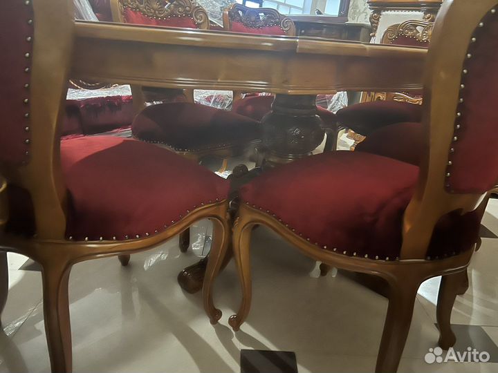 Стол и стулья Мона Лиза