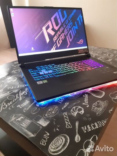 Asus ROG Strix G17