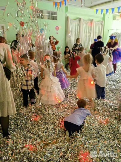 Бумажное шоу бумага