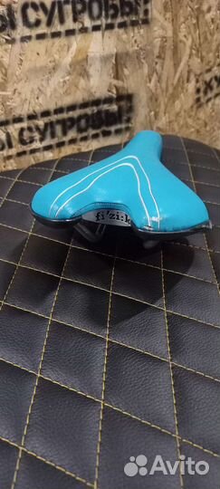 Седло для велосипеда fizik pave sport wing flex