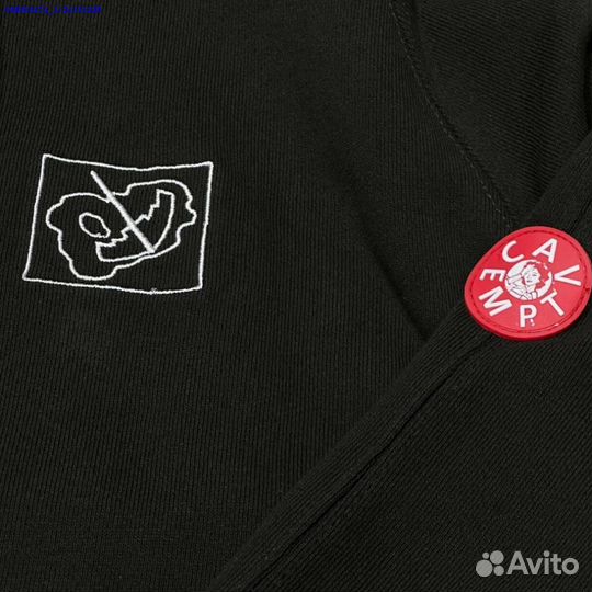 Погрузитесь в мир Cav Empt с новым худи