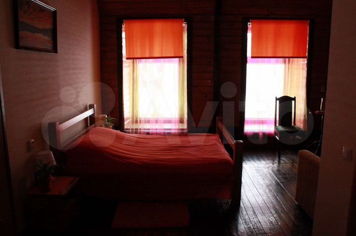 Гостиница, 200 м²