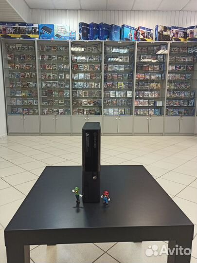 Игровая консоль Xbox 360