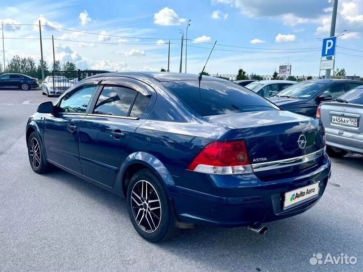 Opel Astra 1.6 МТ, 2011, 153 145 км