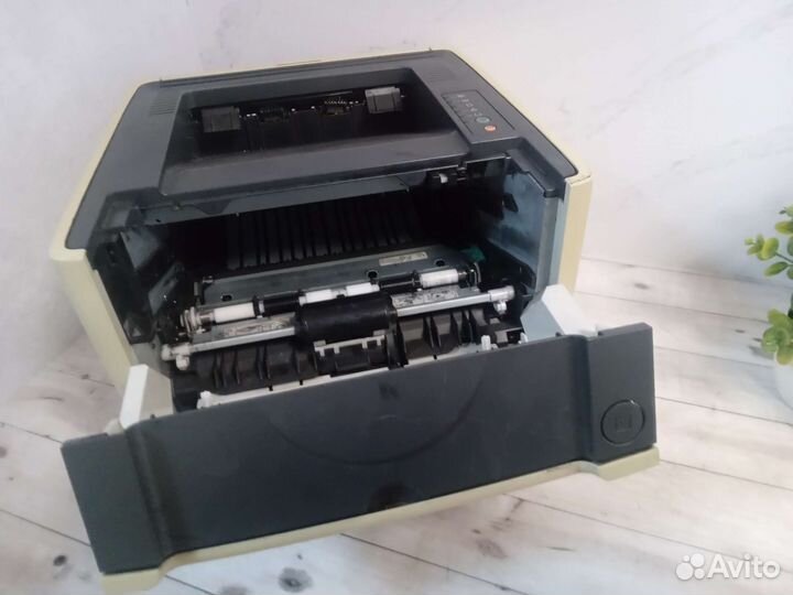 Лазерный принтер Hp laserjet p2015