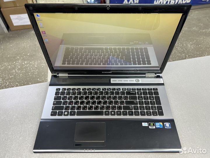 Ноутбук Samsung RF710 i5/4Gb/SSD120/HDD640/GF330