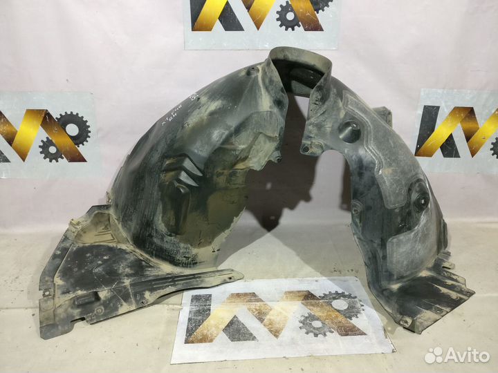 BMW X1 F48 Подкрылок Правый 7245