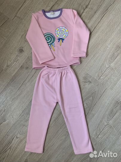 Костюмы на девочку