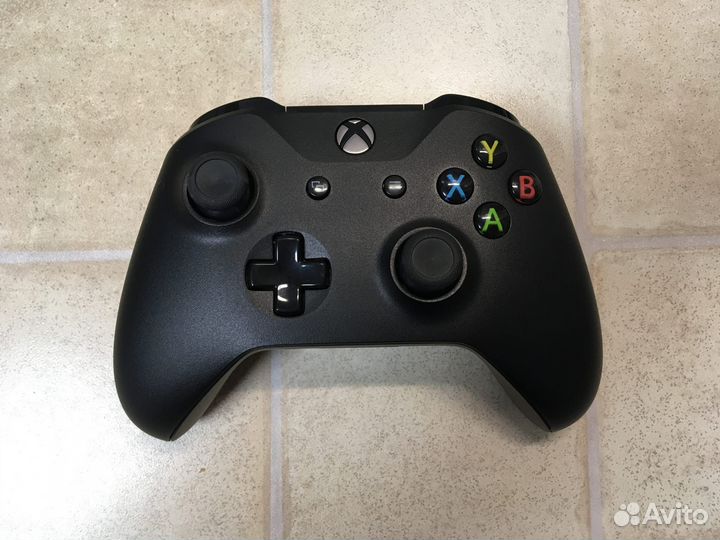 Геймпад Xbox ONE S оригинал