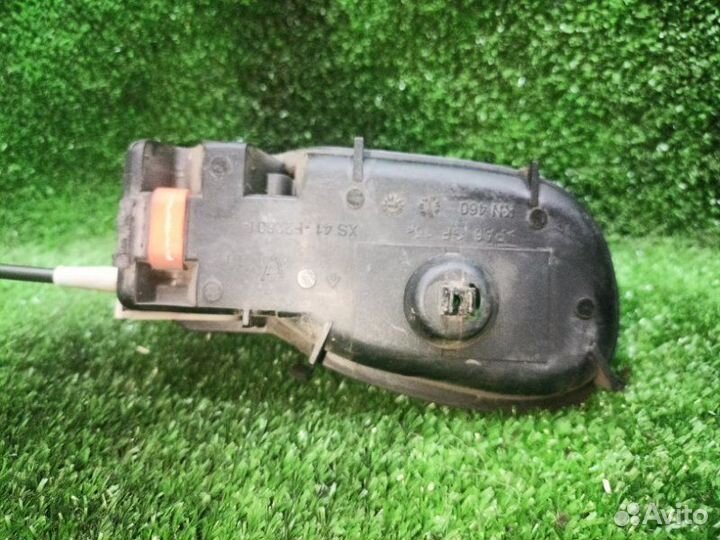 Ручка двери внутренняя передняя левая Ford Focus 1