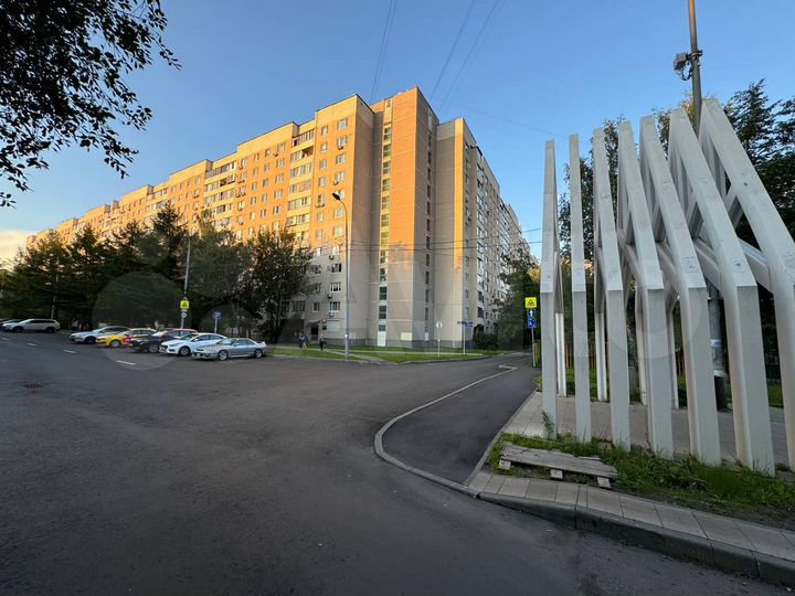 2-к. квартира, 52,5 м², 9/12 эт.