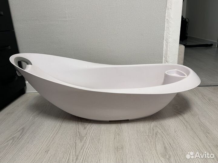 Ванночка с горкой для купания новорожденного