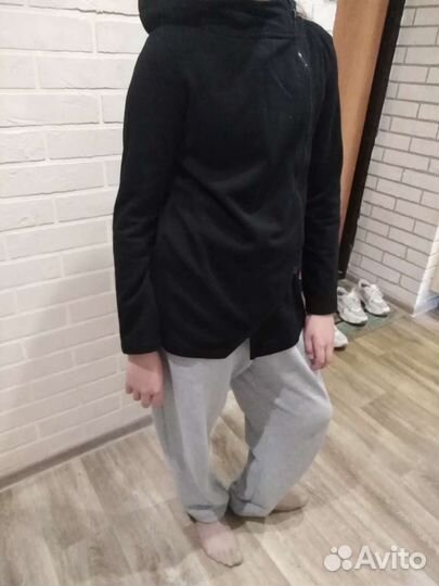 Толстовка (худи) для девочки Reserved 146