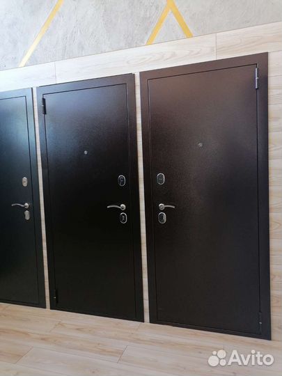 Входные двери в наличии