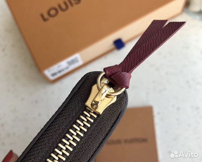 Кошелек Louis Vuitton
