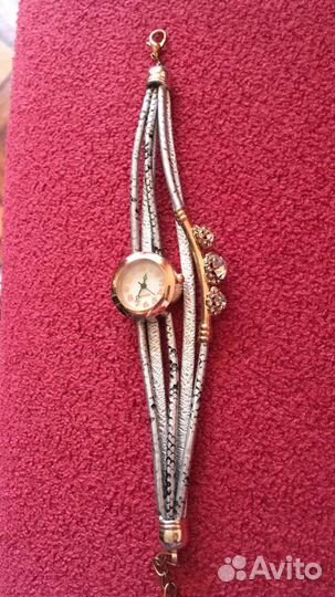 Часы женские