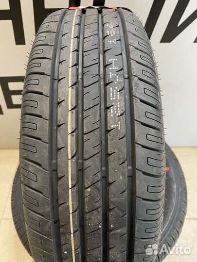 Armstrong Blu-Trac PC 195/60 R15 88H