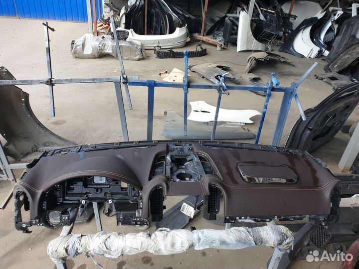 Торпедо Porsche Cayenne 958