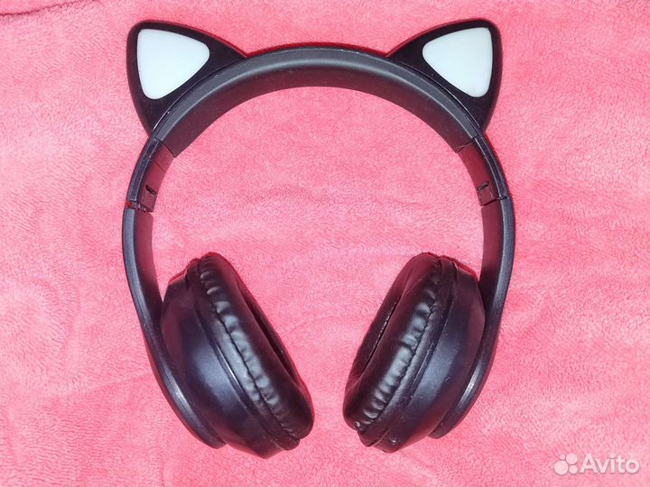 Беспроводные наушники с ушками