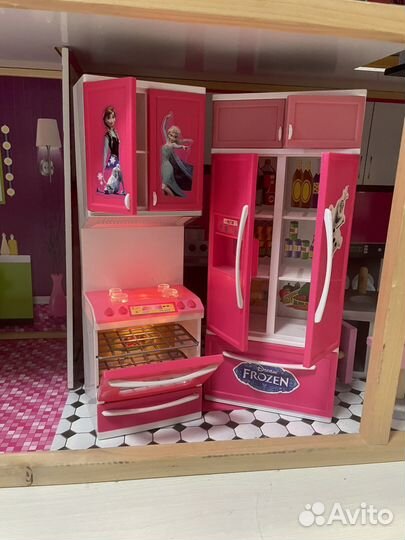 Домик кукольный с мебелью большой