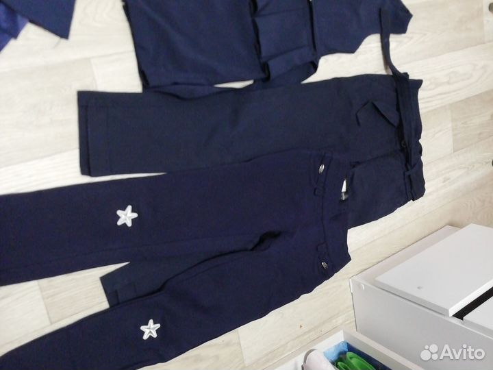 Школьные вещи пакетом для девочки 130 - 134