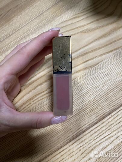 Жидкая матовая помада ysl tatouage couture 5