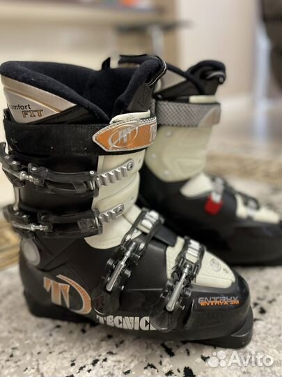 Горнолыжные ботинки 27.5