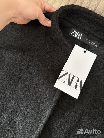Бомбер букле Zara новый Xs,S,M,L