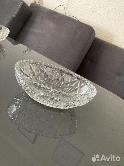 Хрустальная ваза