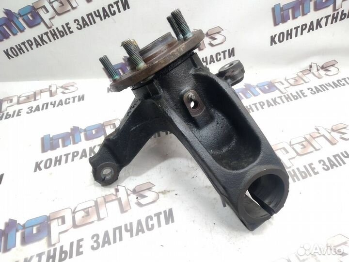 Поворотный кулак передний левый Mazda 3 BK 2007