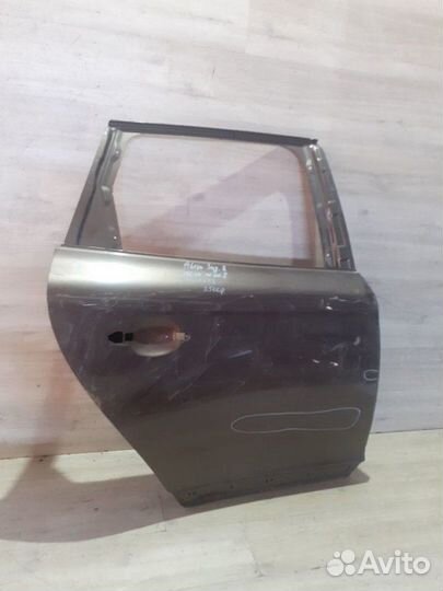 Дверь Volvo