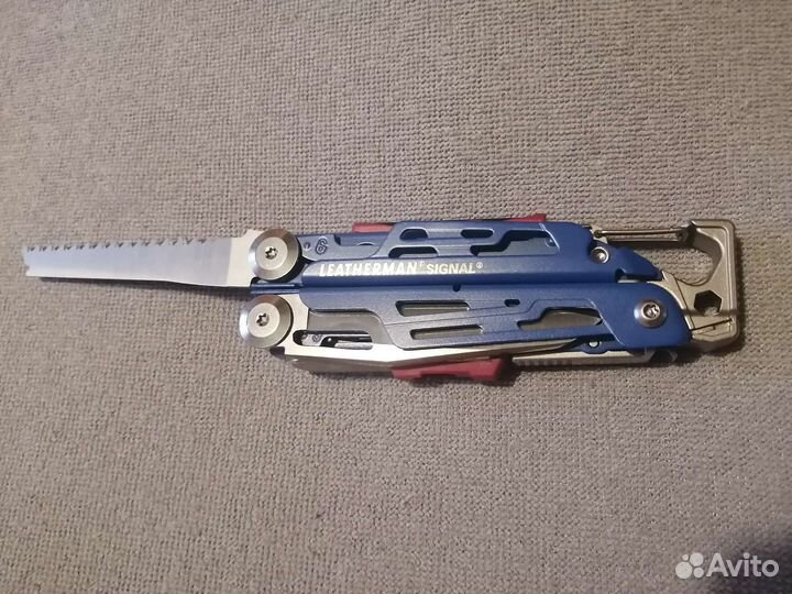 Leatherman Signal cobalt