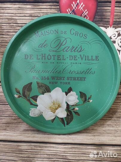 Ручная работа.Подносы 7 разных рисунков