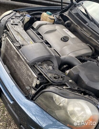 В разборе Вольво Хс90 3.2 бензин