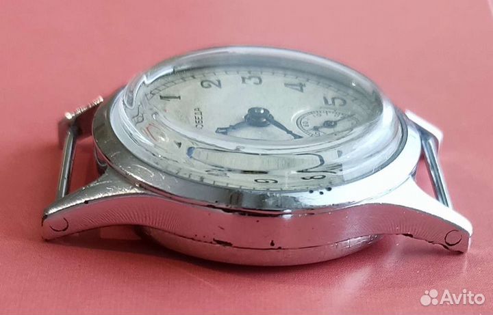 Часы СССР Победа 1950 года выпуска. Красная 12