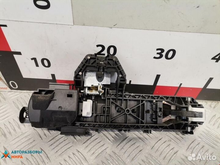 Ручка наружная передняя правая Mercedes-Benz W246
