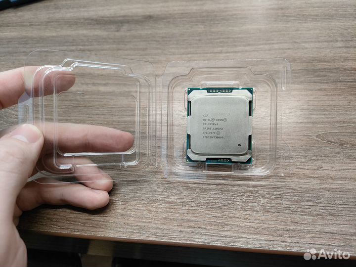 Процессор Intel Xeon E5-2620 v4