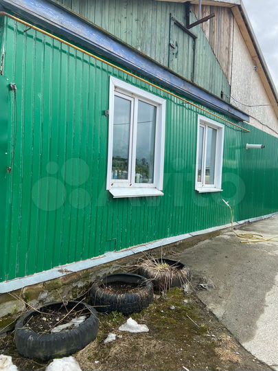 Дом 60 м² на участке 12 га