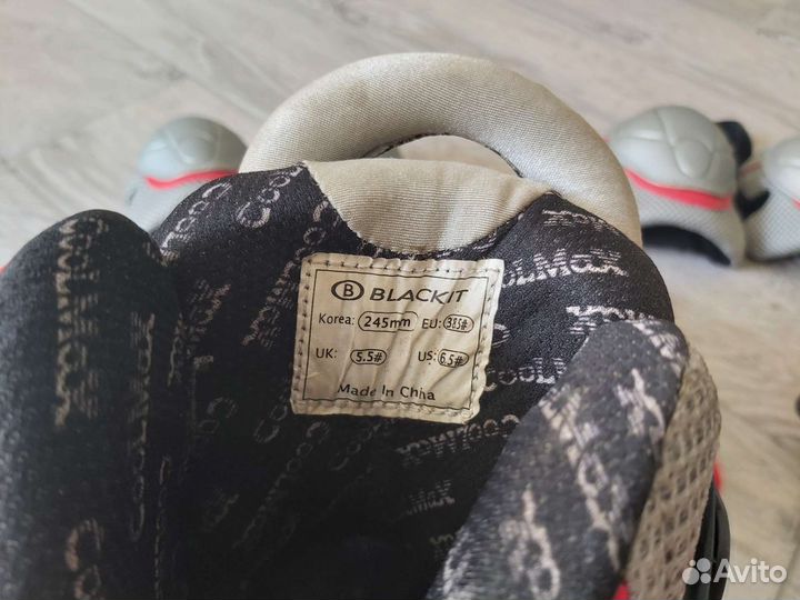 Роликовые Коньки blackit 907