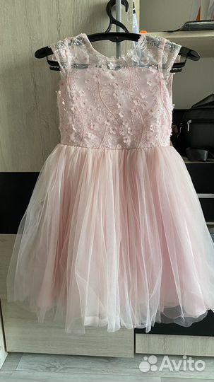 Платье праздничное