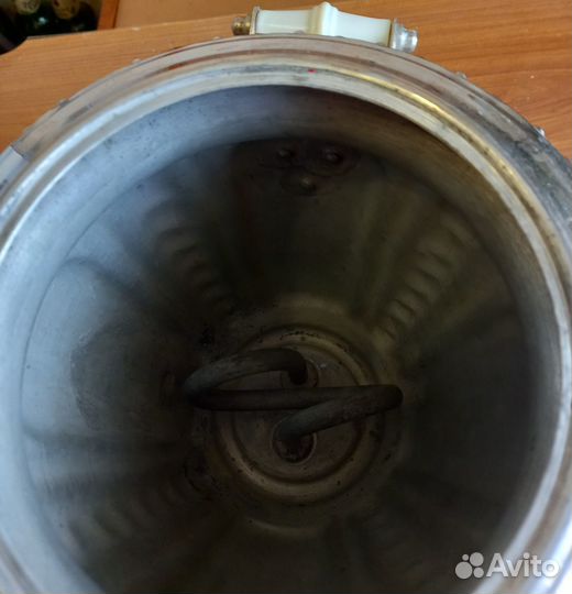 Электрический самовар и сахарница