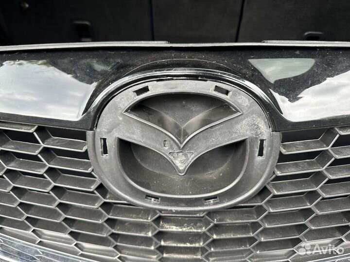 Рещетка радиатора mazda CX-5