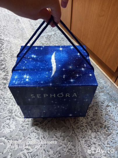 Коробка подарочная новогодняя