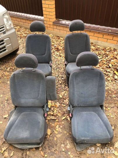 Сидение на Nissan Клиппер/Mitsubishi Town Box