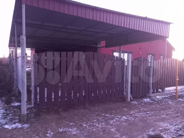 Дом 186 м² на участке 6 сот.