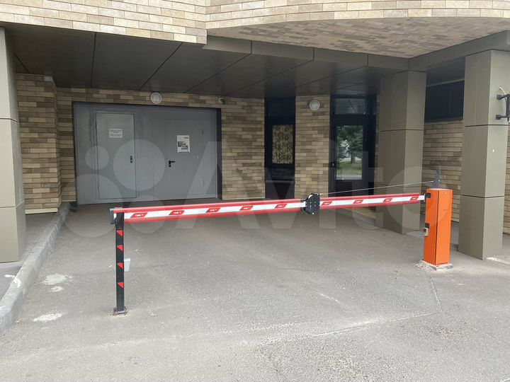 Машиноместо, 13 м²